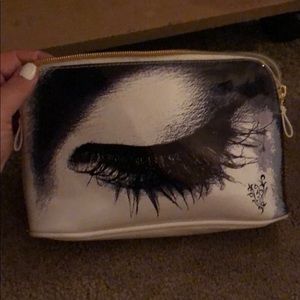 Makeup bag